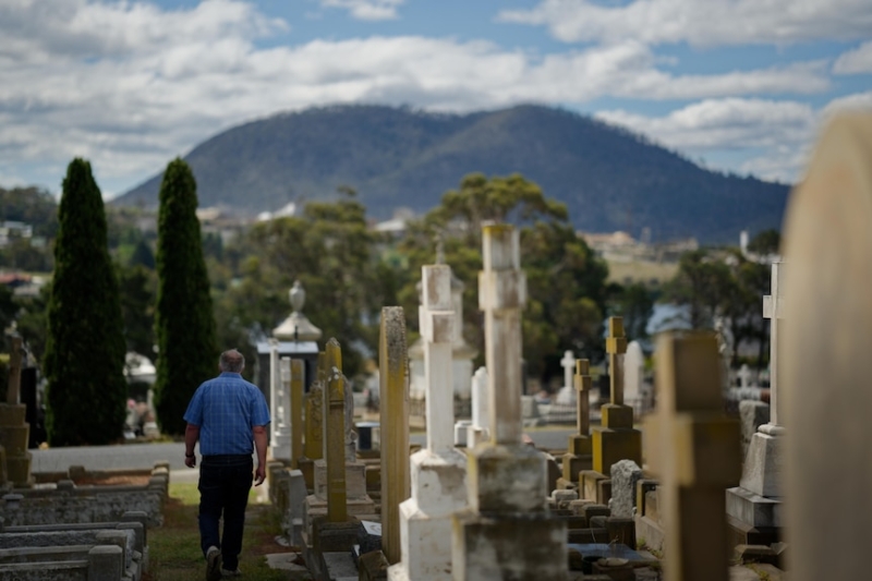 Archaeologists complete largest mass exhumation in Australian history from old cemetery under The Hutchins School