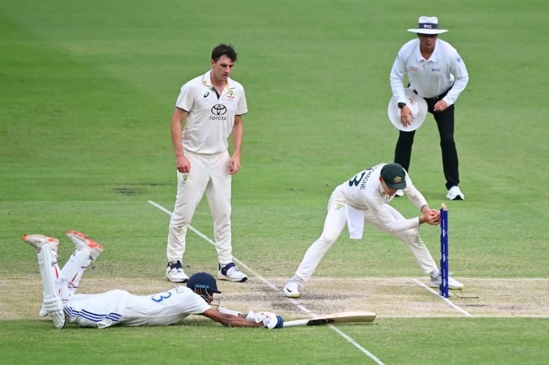 australia vs India Quick Facts: Josh Hazlewood injured, Steve Smith bowls a killer knock on day 4 at the Gabba