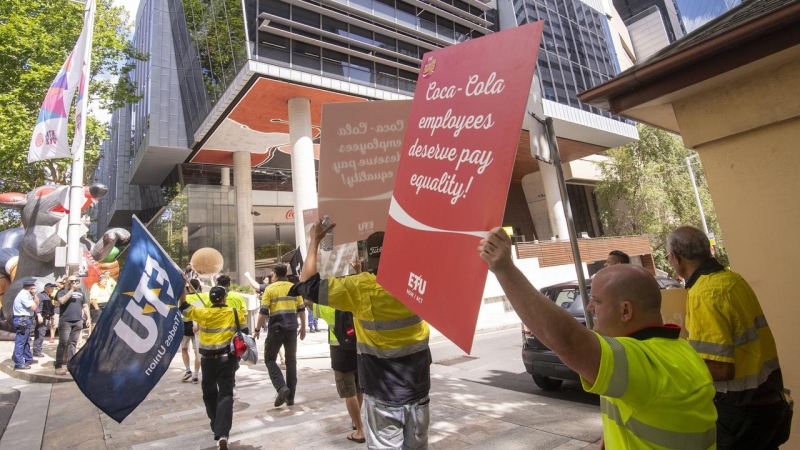 Coca-Cola workers threaten supply chain ahead of festive season