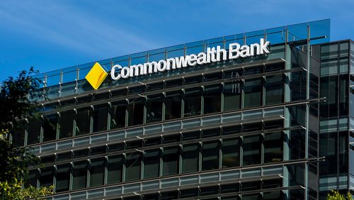 Commonwealth Bank to 'change approach' after backlash over new cash withdrawal fees