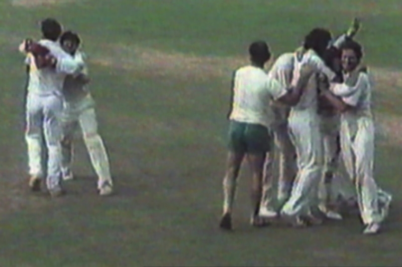 Dehydration, double centuries and the controversial decision in the 1986 Test draw