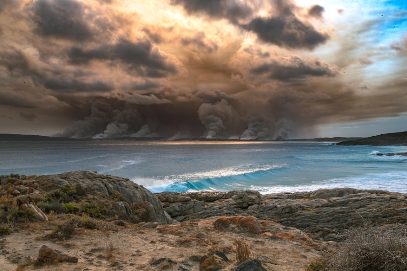 NASA, Australian scientists to track lightning-sparked bushfires from space