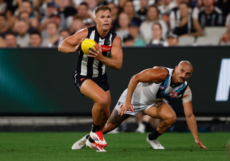 Collingwood demolishes poor Port Adelaide, Western Bulldogs too strong for North Melbourne, Brisbane clip Sydney again