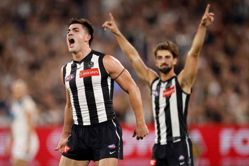 Collingwood demolishes poor Port Adelaide, Western Bulldogs too strong for North Melbourne, Brisbane clip Sydney again