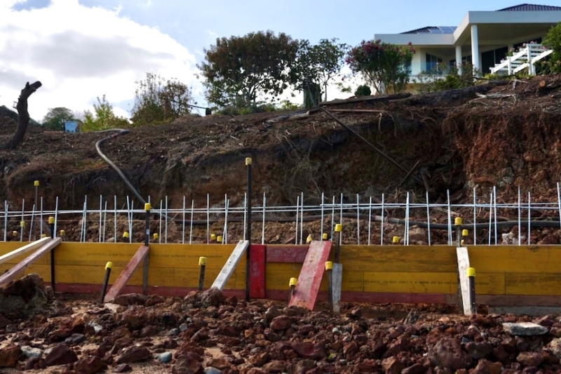 Community concerns raised over construction works along section of Frankston Beach